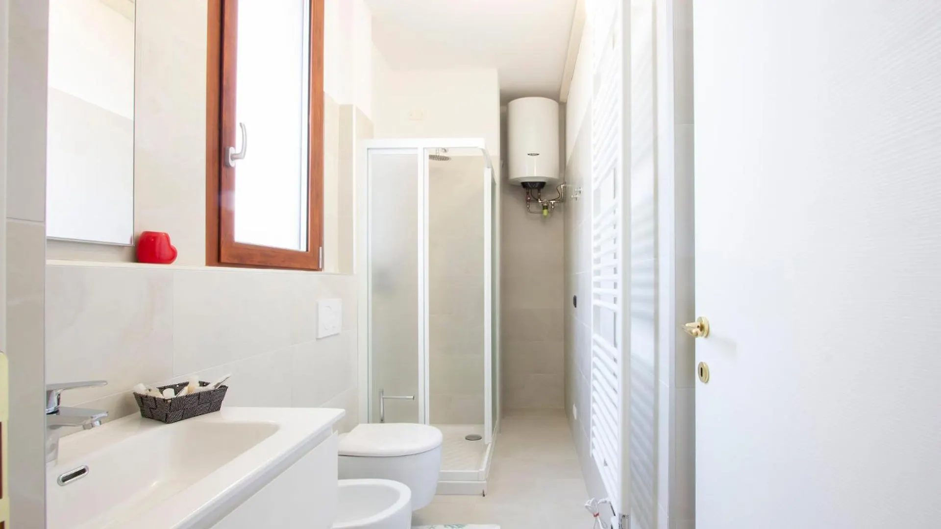 A3 Casa Magnolia Milano Rho Fiera-Como-Malpensa Confort Home Чезате